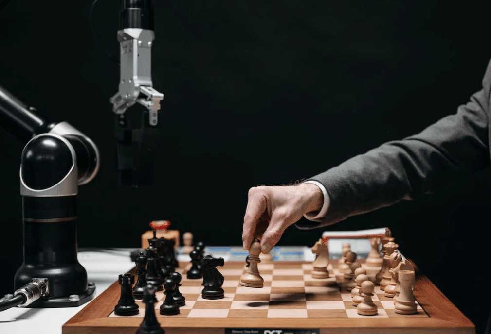 利用图神经网络考虑众包标注中的隐含相关性将显著提升标签聚合性能